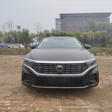 Berlina di marca tedesca di lusso e ad alta tecnologia Comfort VW Passat Phev
